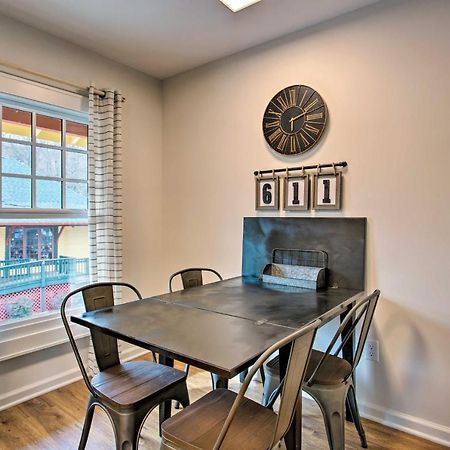 Newly Remodeled Apartment On Main Street In Saluda Exteriér fotografie