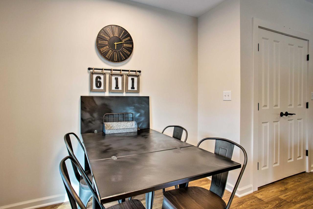 Newly Remodeled Apartment On Main Street In Saluda Exteriér fotografie